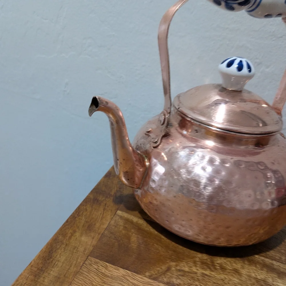 Copper‎ Teapot With Porcelain Handle Large